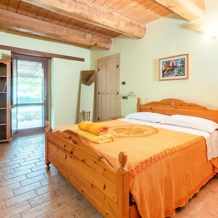 Apartamento Villa Arcobaleno Apartment With Patio & Parking *