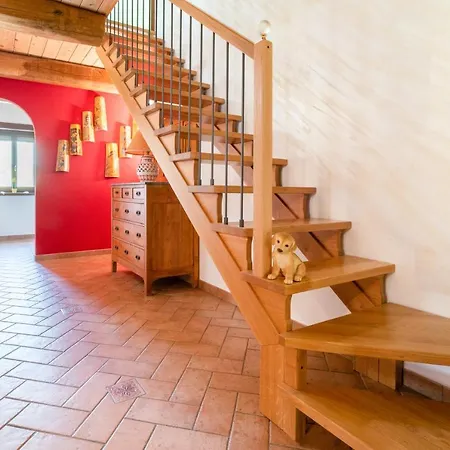 Villa Arcobaleno Apartment With Patio & Parking Apartamento